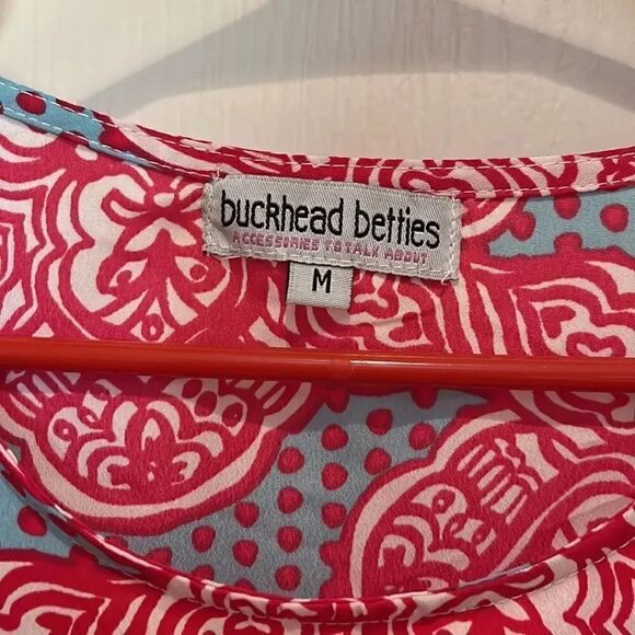 Best dresses ever! Buckhead Betties super cute dress size M - Picture 2 of 3